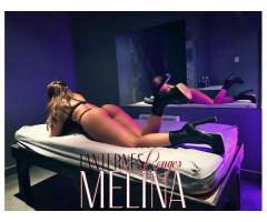 Melina pour un massage VIP XXX