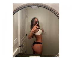 Femme cherche homme incall plusieurs stationnement disponible